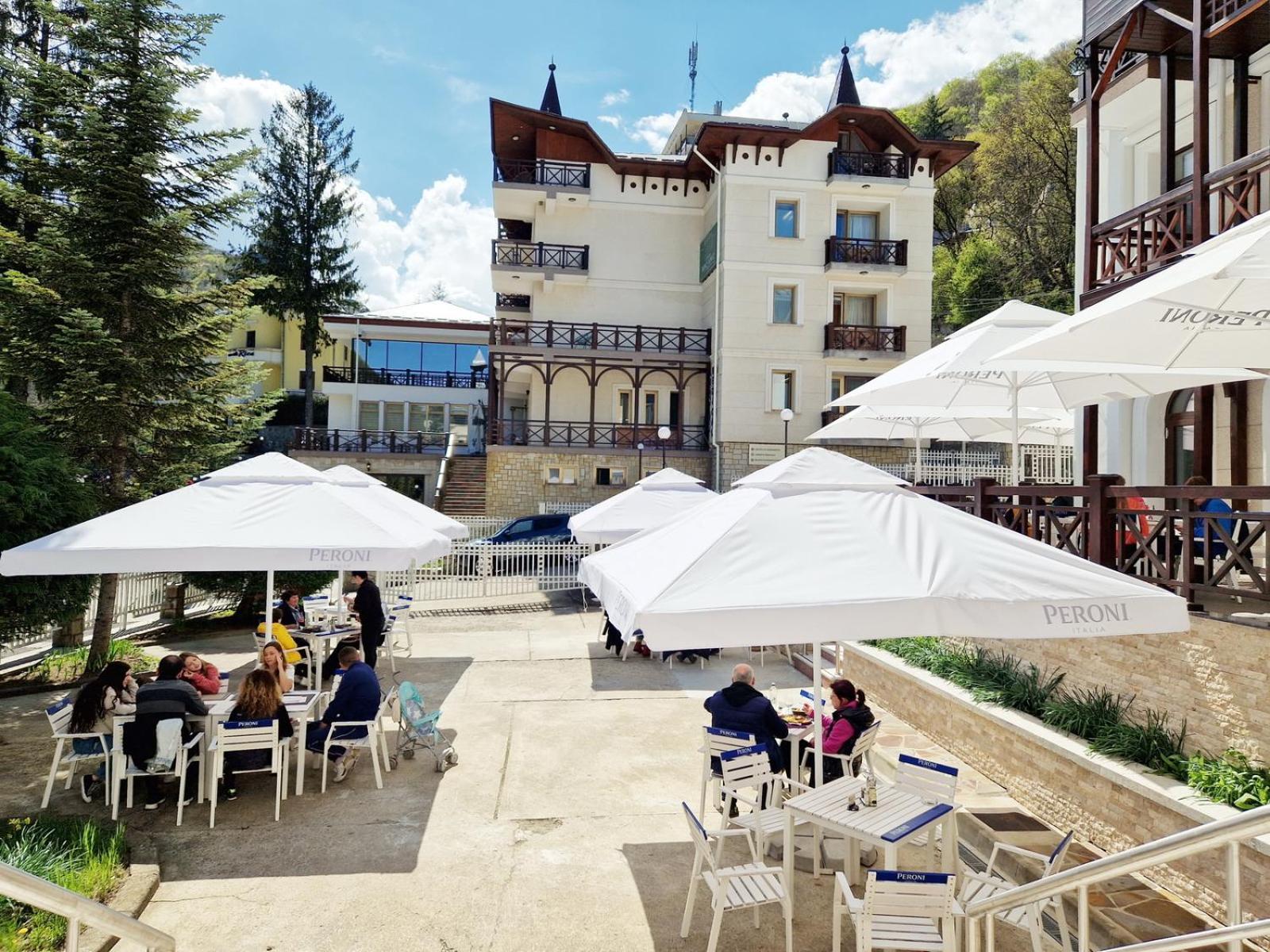 Hotel Moldavia Slanic-Moldova Bagian luar foto